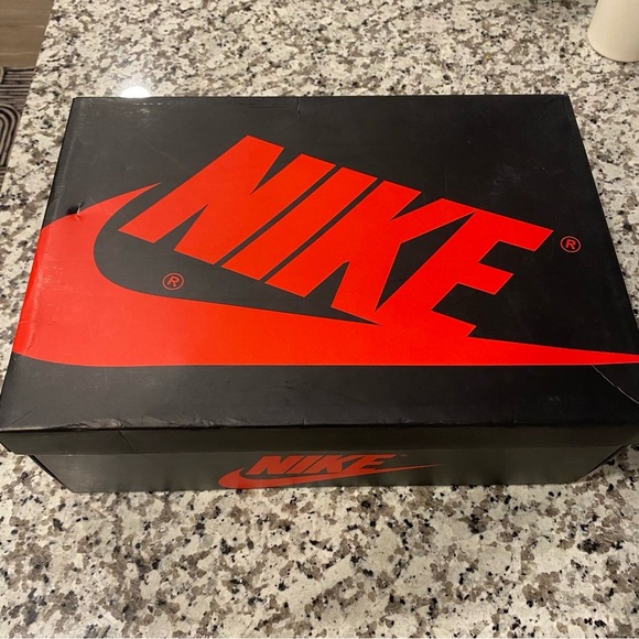 Jordan 1 Retro OG High Royal Size 15 - Picture 13 of 14